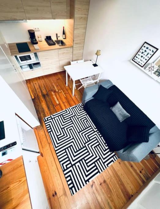 Lisbon Lovely Mezzanino Studio Close To Lx Factory 外观 照片